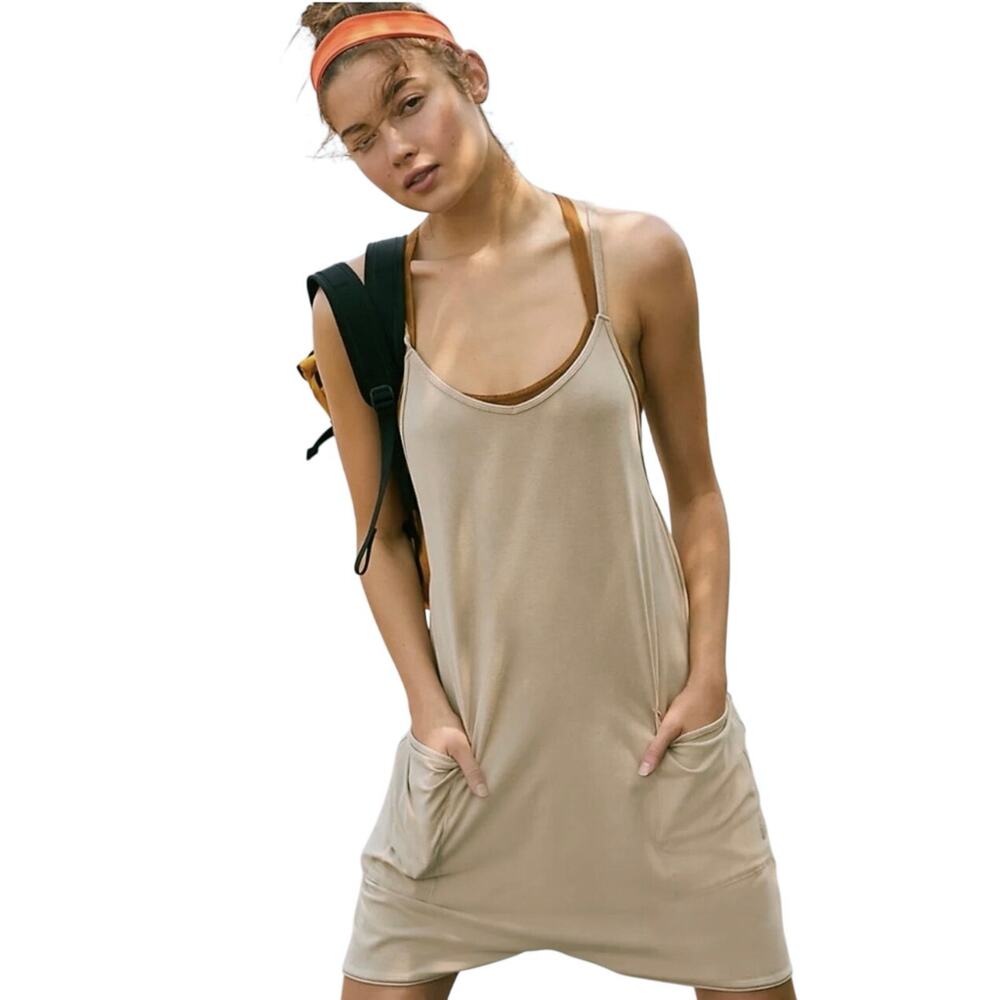 FREE PEOPLE Movement Women’s Hotshot Romper Tan size medium